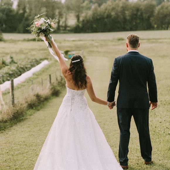 Meet your Posher, Jen - Picture 1 of 1